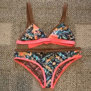 Maaji reversible two piece swim SET (top & bottom)